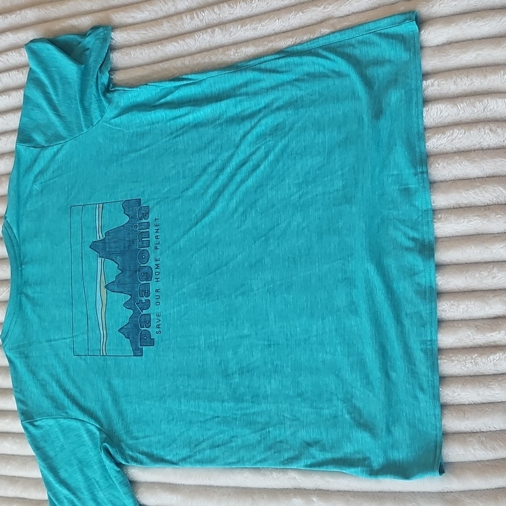 NWT Patagonia Aqua Blue Tee - Picture 2 of 4